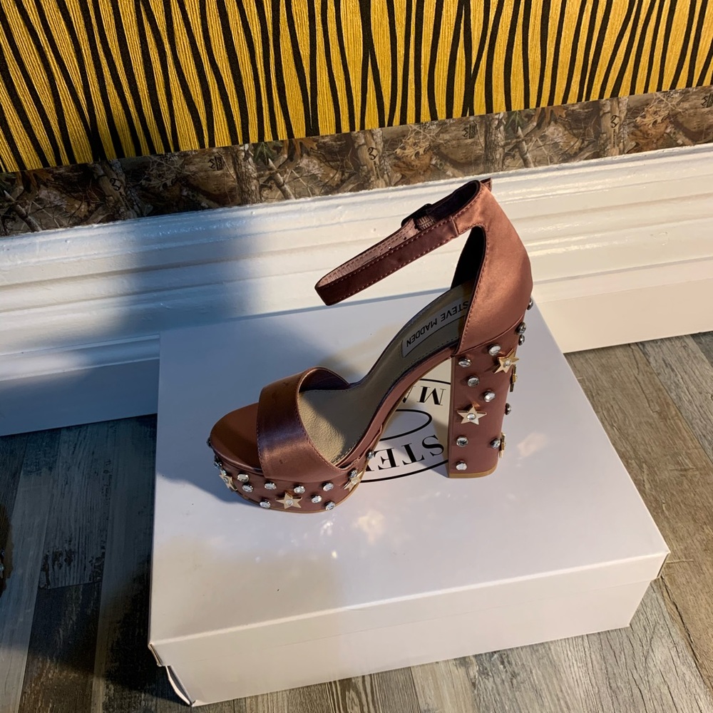 Steve Madden WOMENS shoe